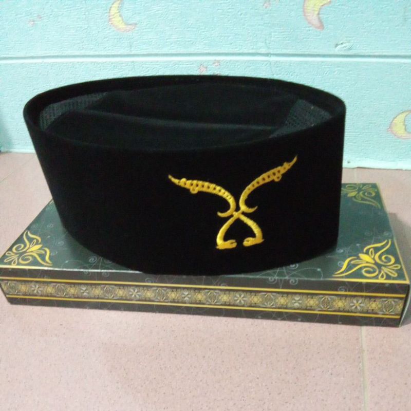 SONGKOK /kopyah kujang kembar