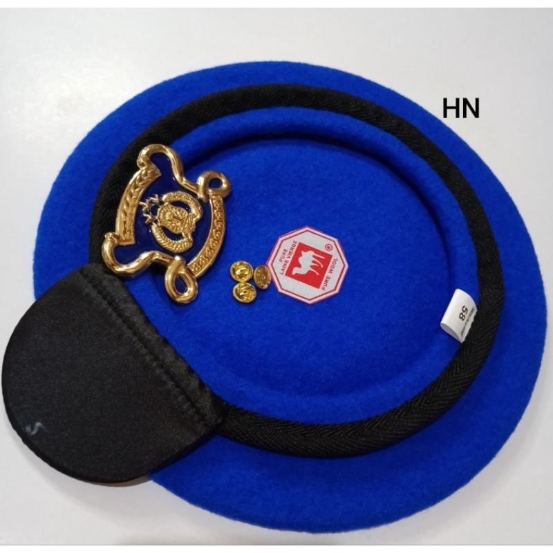 TOPI BARET DAN PIN POLRI KUNINGAN