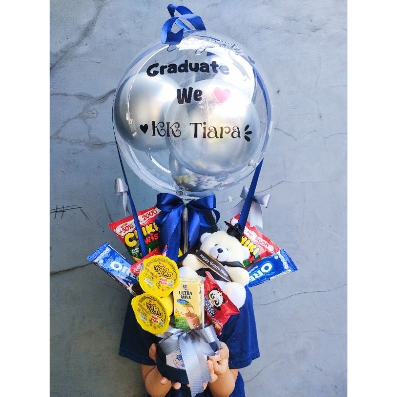 

Zaflow.azza buket balon snack(9 snack)& boneka bisa kirim sekarang