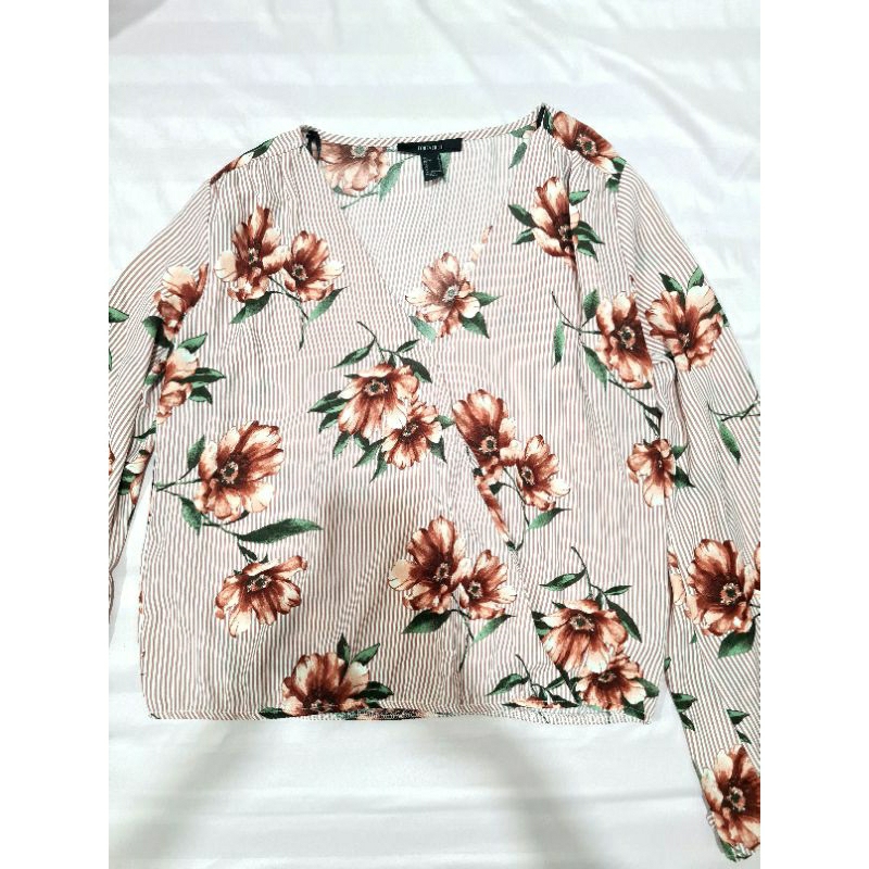 Floral V Neck Forever 21/ Forever 21 Top/ Top Forever 21/ Baju Wanita Forever 21