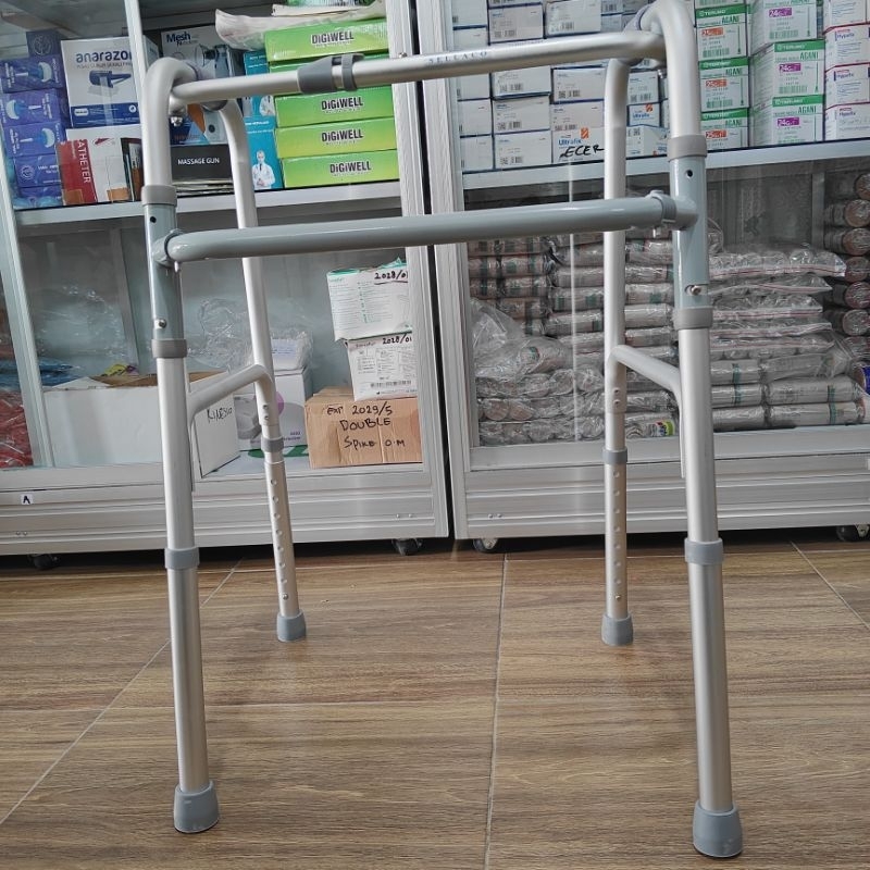 Walker Lipat Stainless / Walker Alat Bantu Jalan Lansia