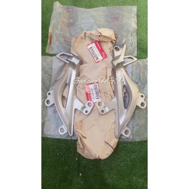 Holder L & R Pillion Step Set Dudukkan Footstep Belakang Set Honda Supra X 125 Helm In Karbu F1 2011