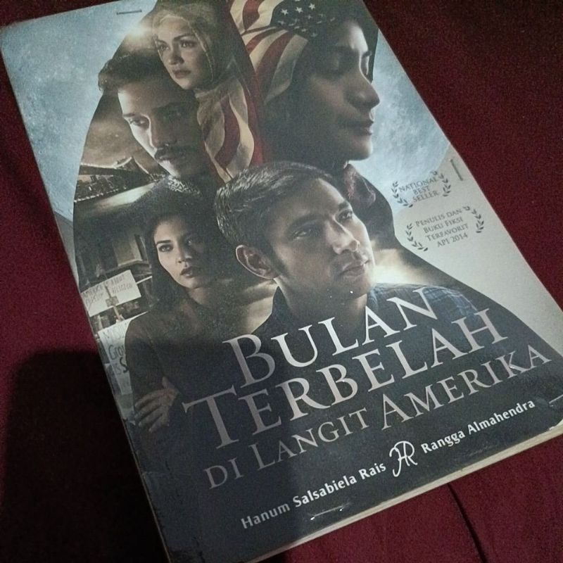 Preloved Bulan Terbelah