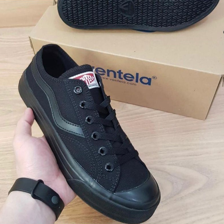 KODE L14B Ventela All Black Low Original Sepatu Sekolah Ventela Full Black Hitam Polos