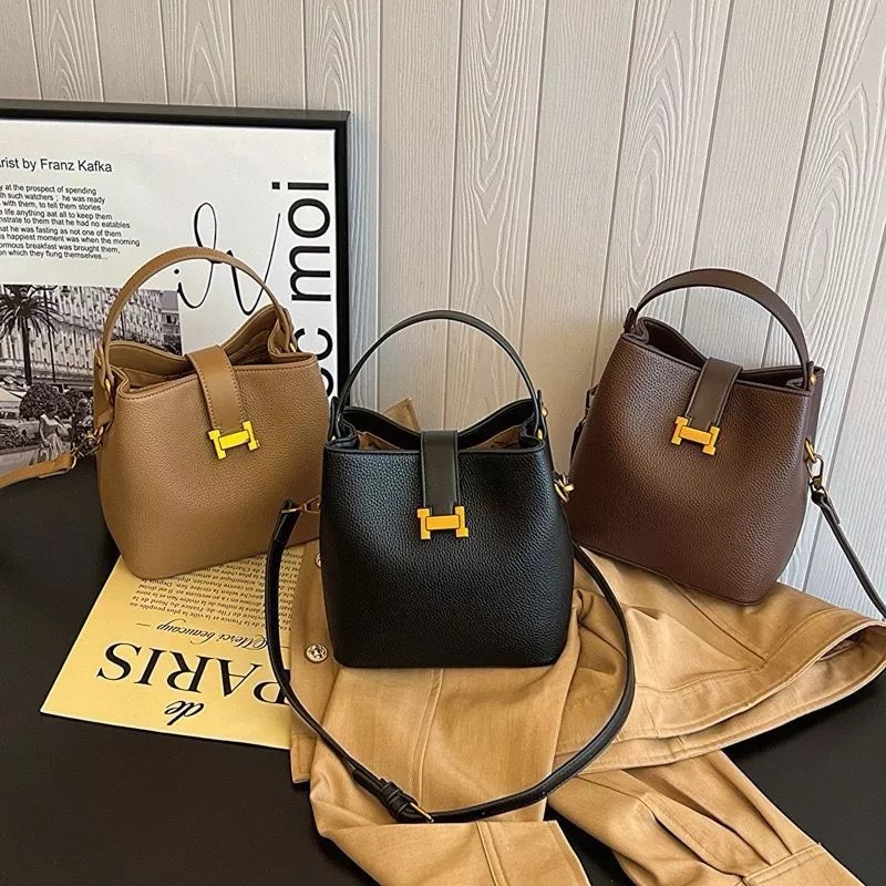 MOONBAGS Tas Selempang Wanita Import Brand XIFAN - 700