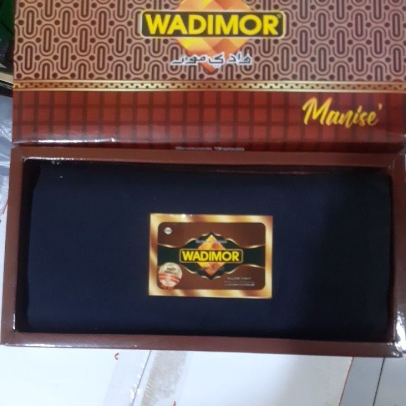 (bisa cod)kain sarung wadimor hitam polos