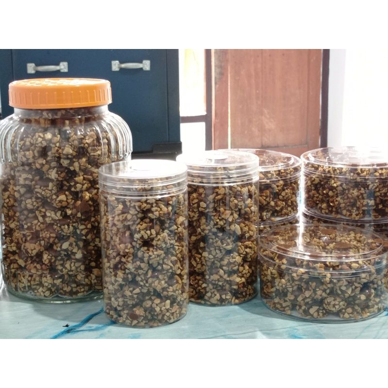 

Hazelnut Kue Kering Premium 700ml