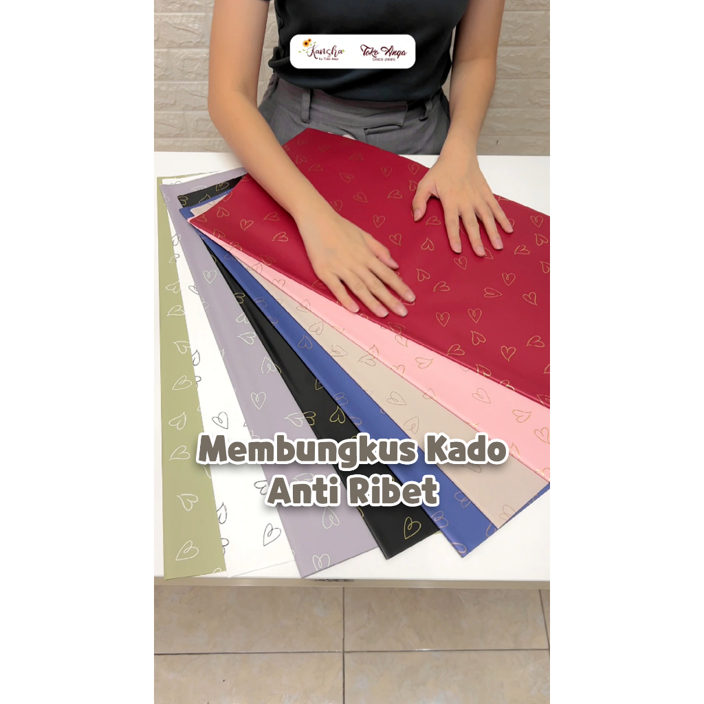 

Kertas Kado Import KL KOREAN HEART 60 x 60 cm