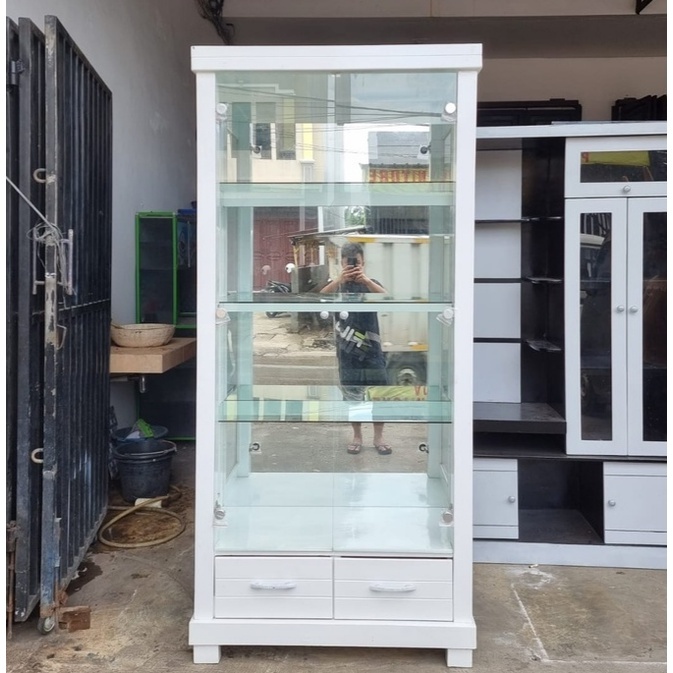 Lemari Pajangan Kaca / Lemari Display / Showcase / Lemari tas / Buffet Pajangan 2 Pintu Minimalis