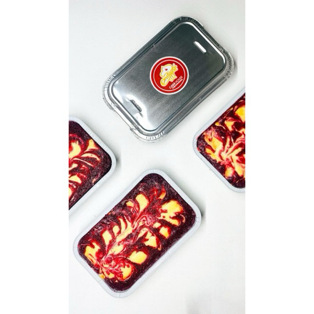 

Red Velvet Cheesecake Brownie