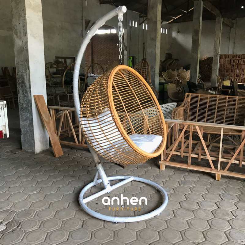Ayunan Rotan Sintetis Model Bulat / Ayunan Outdoor Rotan Sintetis / Ayunan Estetik