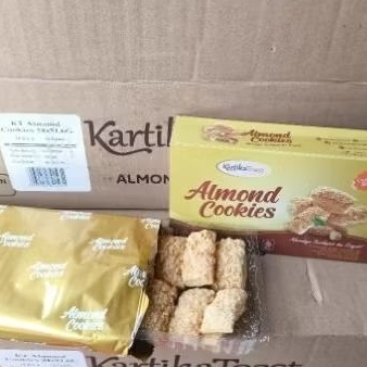 

almond cookies Kartika toast/biskuit almond