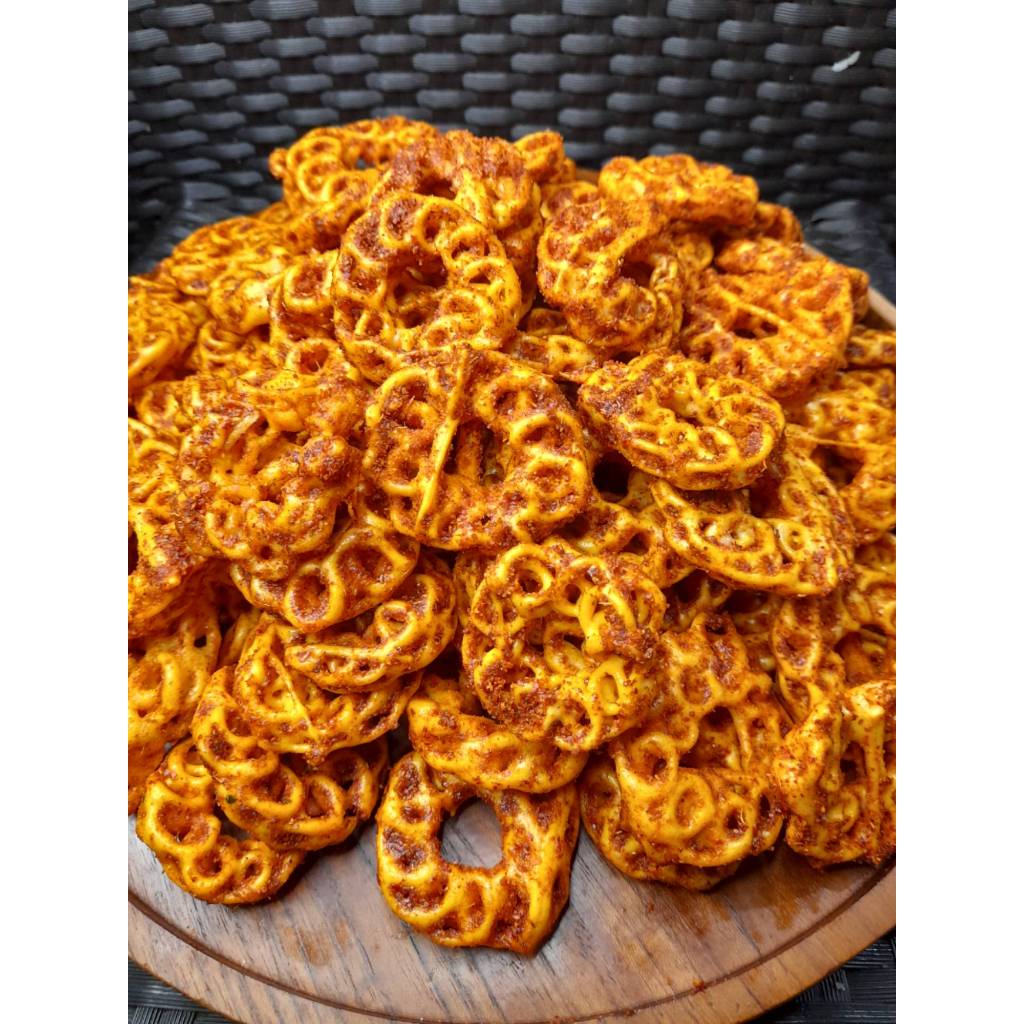 

krupuk kriwil cikruh pedas 75gram/kriwil bumbu basah