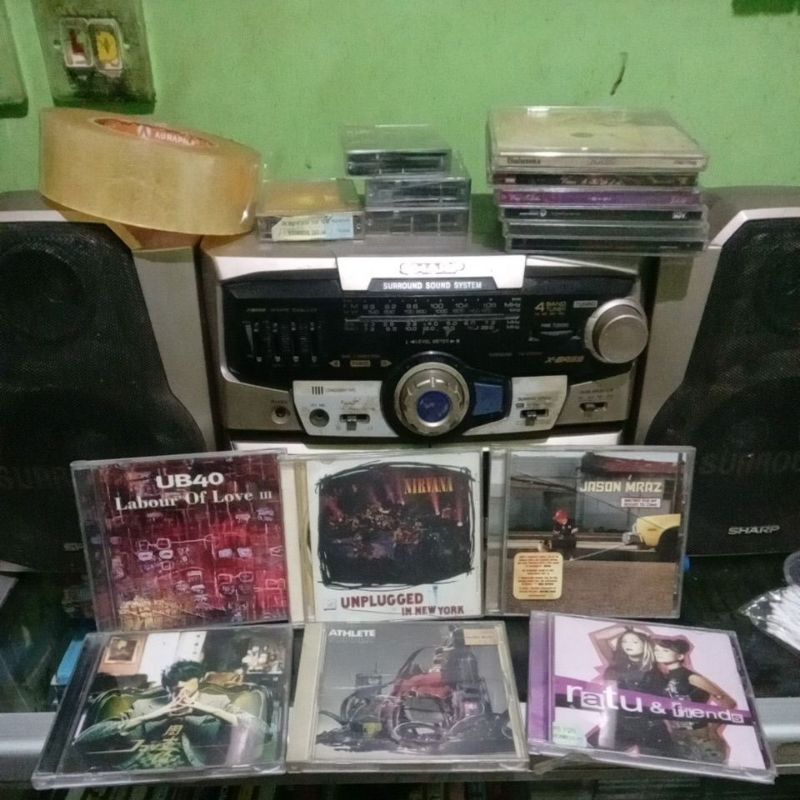 CD  BARAT  COVER ORI  ISI  COPYAN