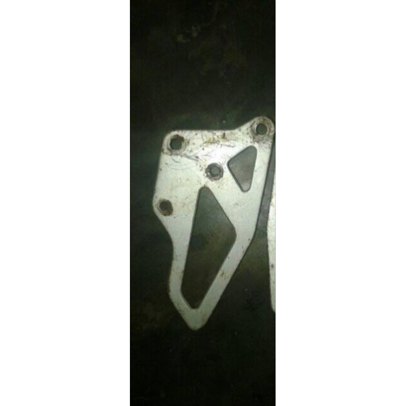 Dudukan Master rem belakang satria hiu Lscm