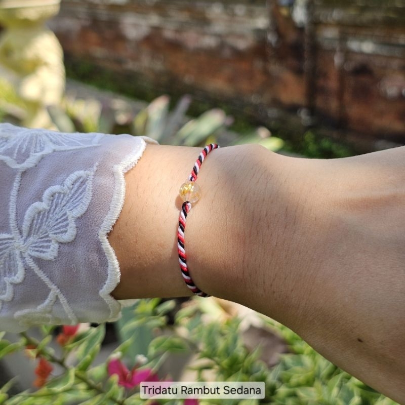 Gelang Tridatu Rambut Sedana