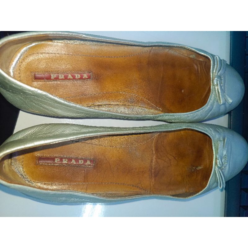 (Preloved Pribadi) Prada** Ballet Silver Leather Flat Shoes