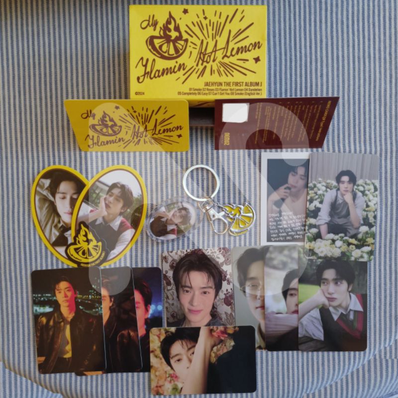[Ready] Album Jaehyun Keyring Moneyclip ver sharing photocard official murah kpop
