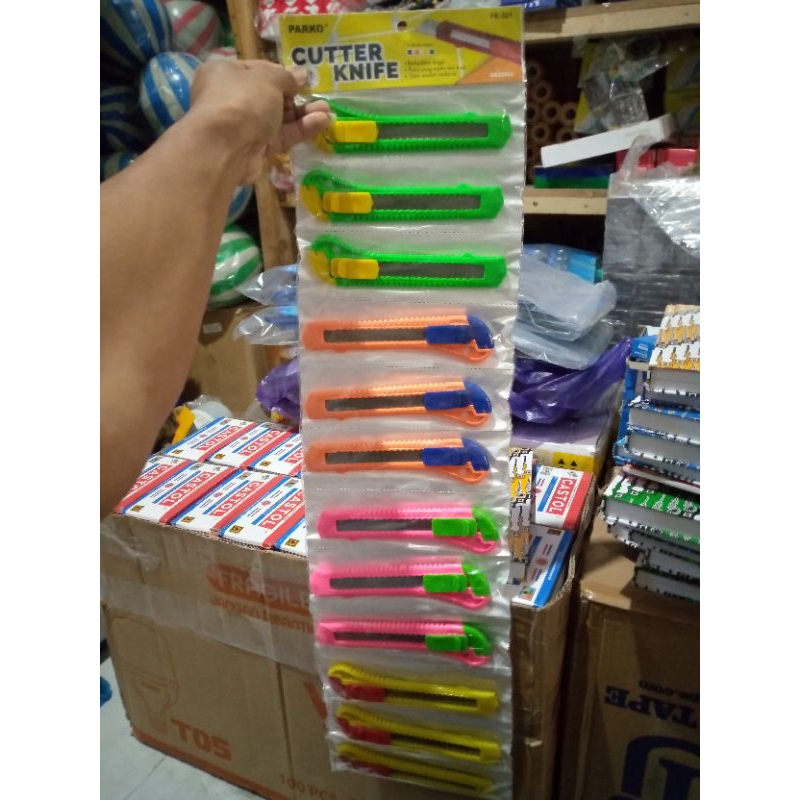 

GROSIRR!!! 12PCS CUTTER WARNA KNIFE PARCO