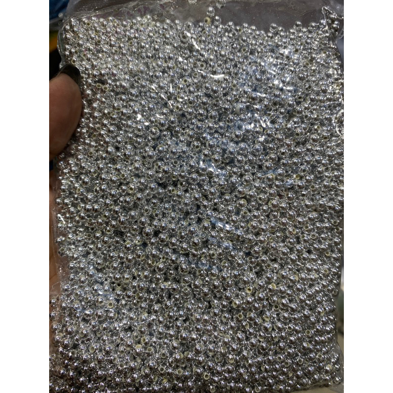 Payet mutiara 4milimetalikper pak 225gram mutiara semi jepang/payet mutiara/mutiara kilat/mutiara ta