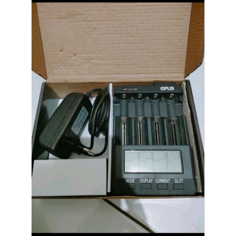 Charger Baterai Opus BTC3100
