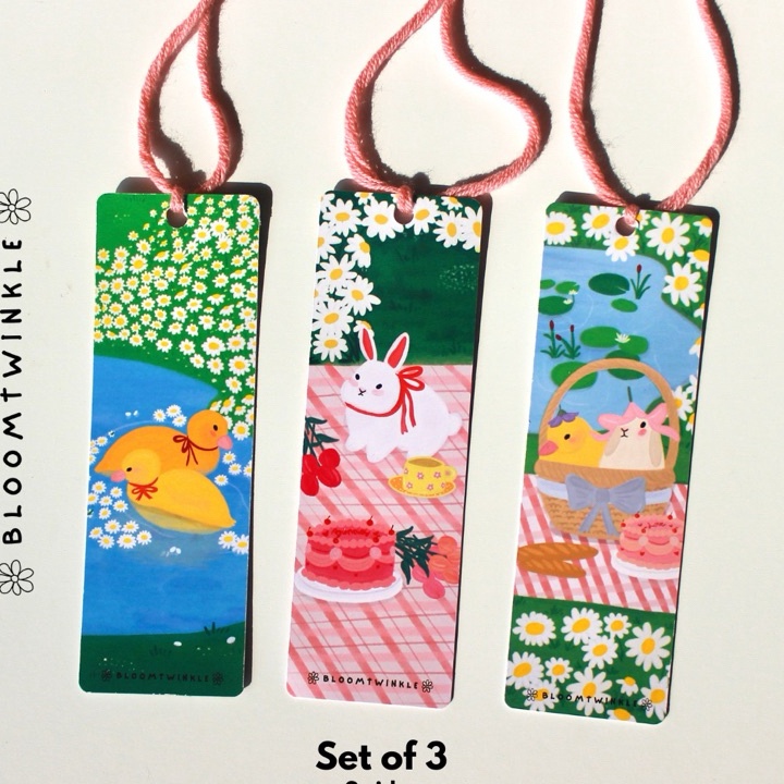 

Kilat Bloomtwinkle Aesthetic Bookmark Set of 3 Pembatas Penanda Buku isi 3