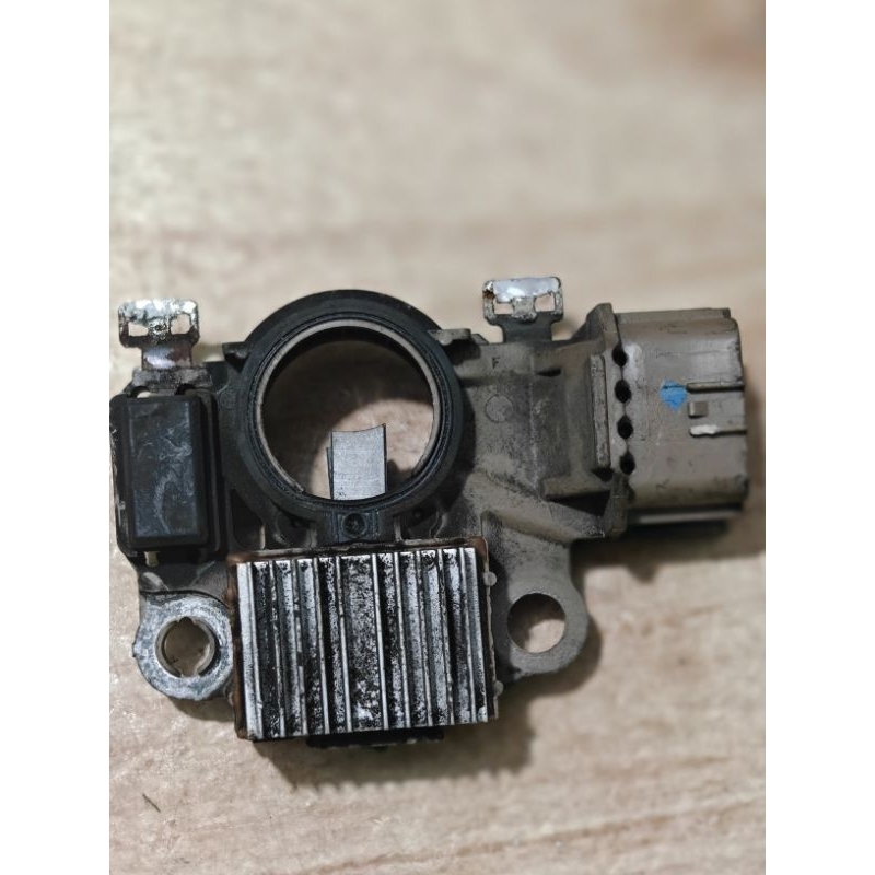 IC Regulator Alternator Amper T120ss Injection / Pajero Sport / Lancer / Triton (Copotan)