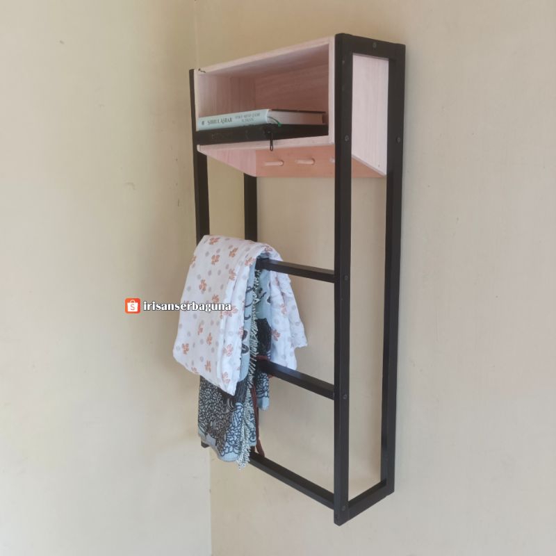 Rak Mukena Gantung Warna Hitam, Sajadah, Alquran