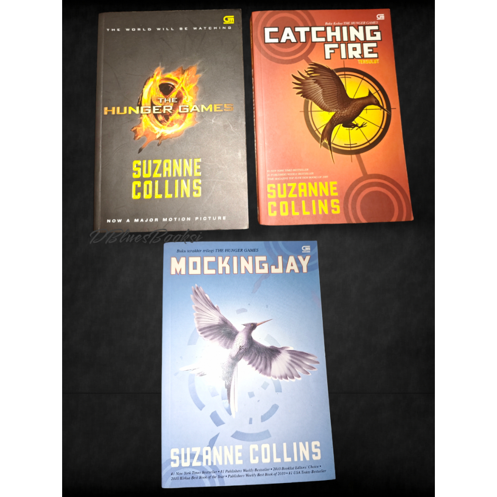 

THE HUNGER GAMES #1, #2CATCHING FIRE, #3MOCKINGJAY - SUZANNE COLLINS [PRELOVED]