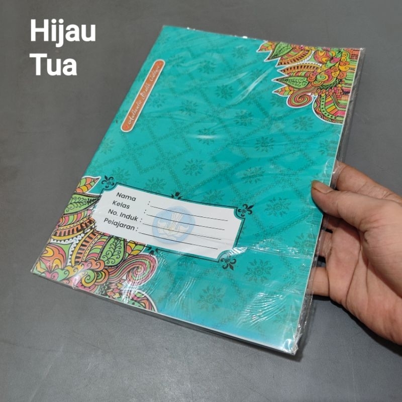 

1 Pak Sampul Buku Boxy Isi 20 Lembar HIJAU TUA ( TUT WURI HANDAYANI )