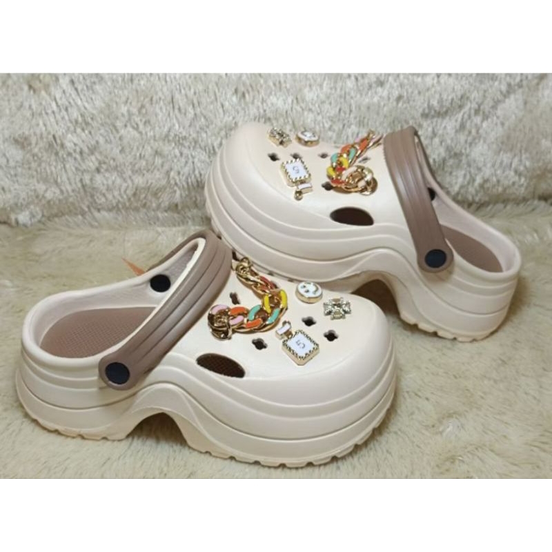 sandal gosome Baim wanita terbaru