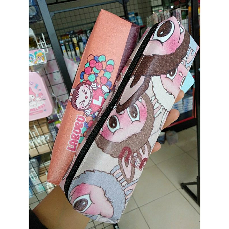 

Tempat pensil labubu