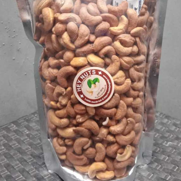 

Kacang Mede Panggang Mete Oven Original Asin 100g