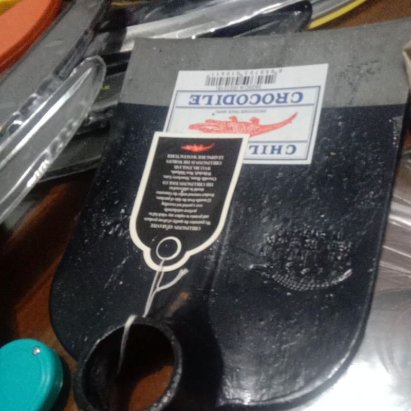 CANGKUL CHILLINGTON CROCODILE