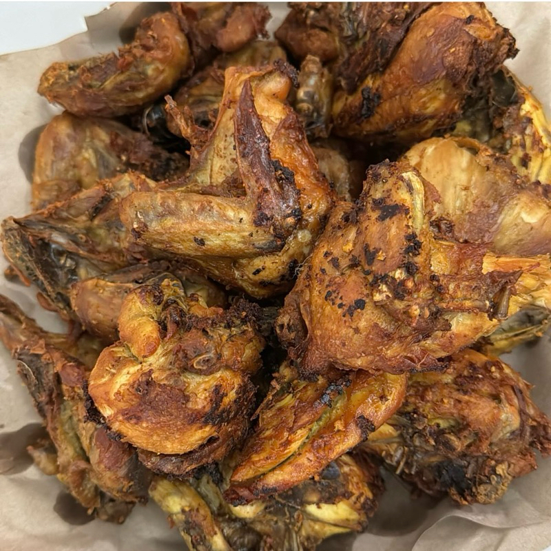 

AYAM UNGKEP
