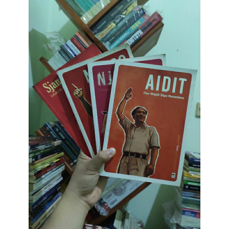 [PRELOVED ORI] Bundle Seri Orang Kiri Aidit Njoto Musso Sjam - Tim Tempo Buku Bekas
