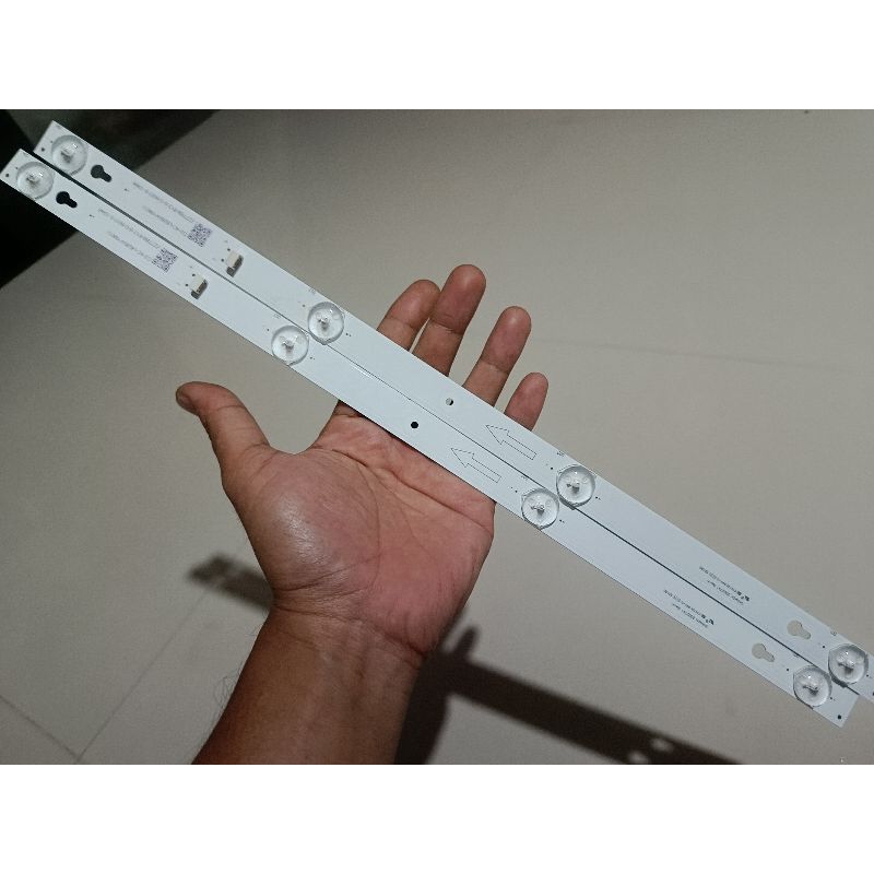 lampu bl tv led tcl L29D2950 back lit tv 29d2950