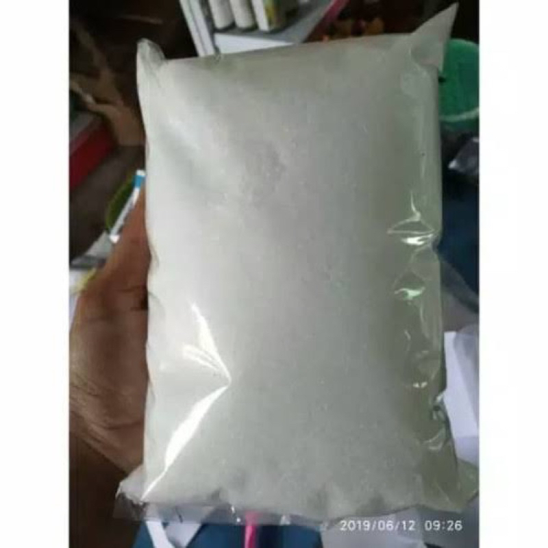 pupuk urea 1 kg