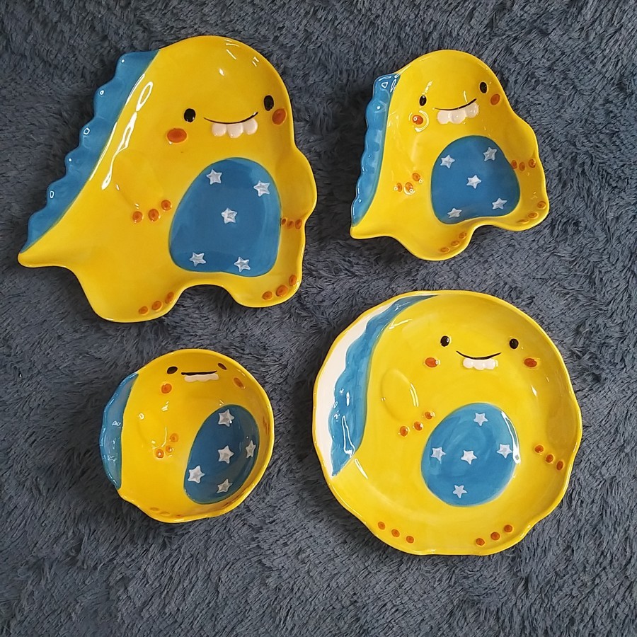 Set Piring Makan 3D Dino Kuning Porselen Anak Dinosaurus Kids Keramik Dinnerware Plate Bowl Gift Kad