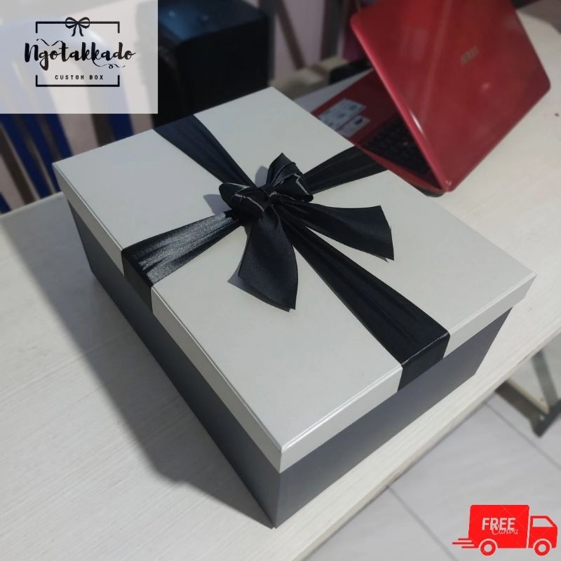 

KOTAK KADO/GIFT BOX PREMIUM UKURAN (PxLxT)35x30x15 & 30×30×15