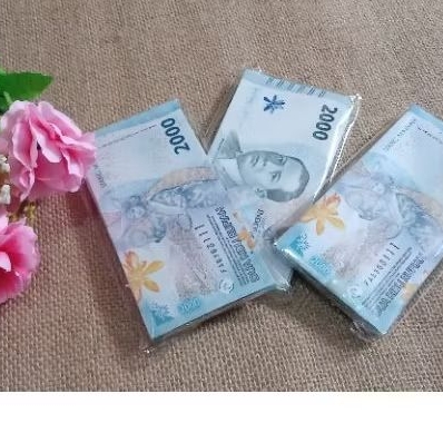 [Whispers] isi (+-100lembar)mainan uang/mainan anak/seserahan