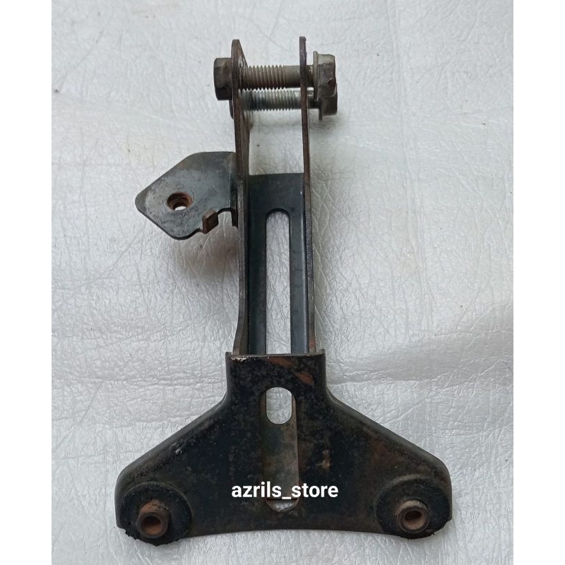 breket dudukan tameng depan beat karbu second original