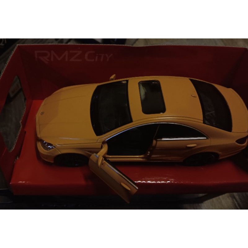 diecast mobilan 1:36 RMZ CITY MERCEDES-BENZ CLS 63 AMG