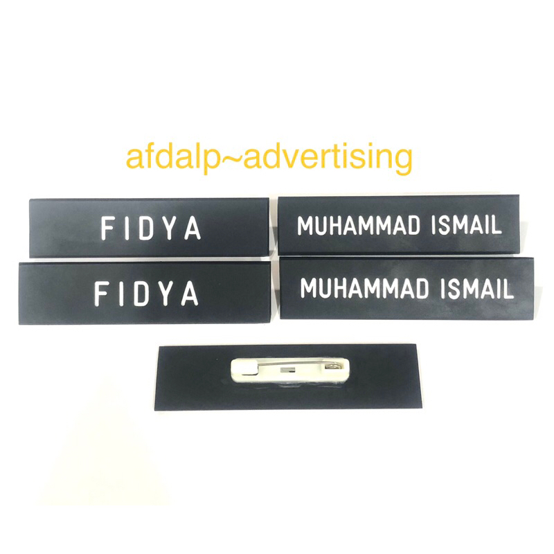 

papan nama dada grafir hitam doff ukuran 2cm x 8cm ~ penity