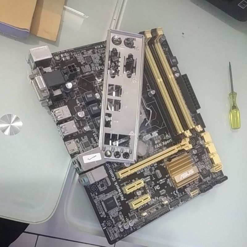 Motherboard B85 asus onboard soket 1150