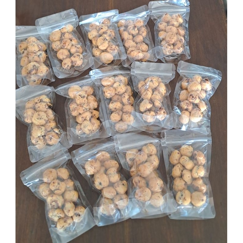 

Mini soes/soes kering isi coklat