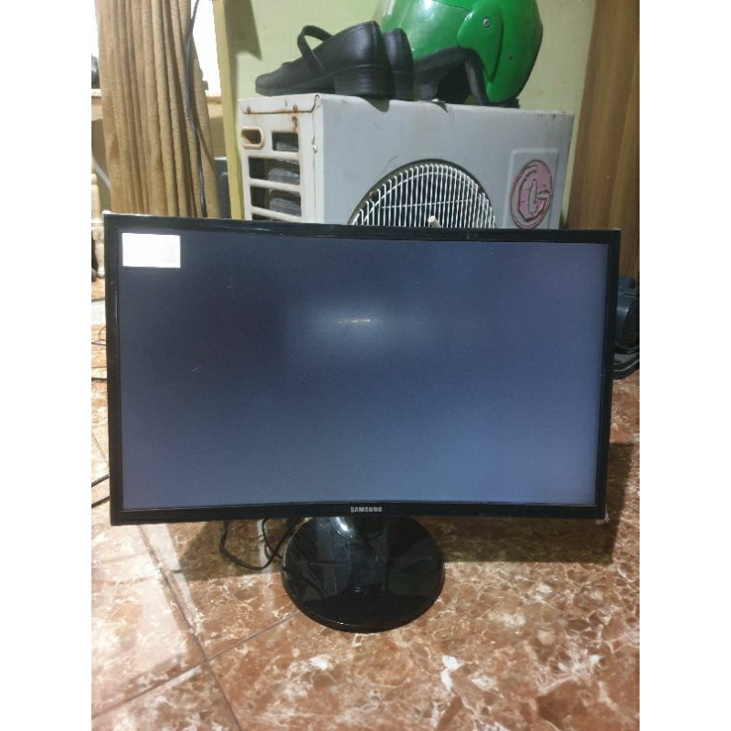 SAMSUNG MONITOR CURVED 24inch LC24F390FHEXXD