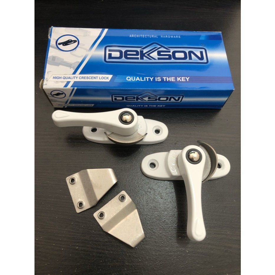 Grendel Kuping Dekson