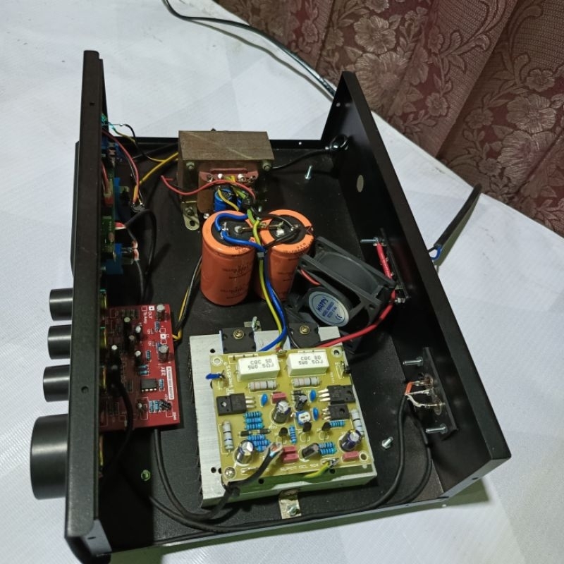 Power Amplifier 500watt lengkap bluetooth