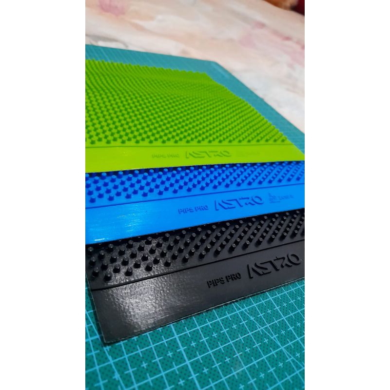 karet bintik panjang long pips